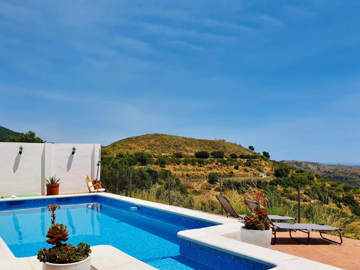 En-Suite Bedroom With Private Entrance At Casa Sofija Sedella Exterior foto